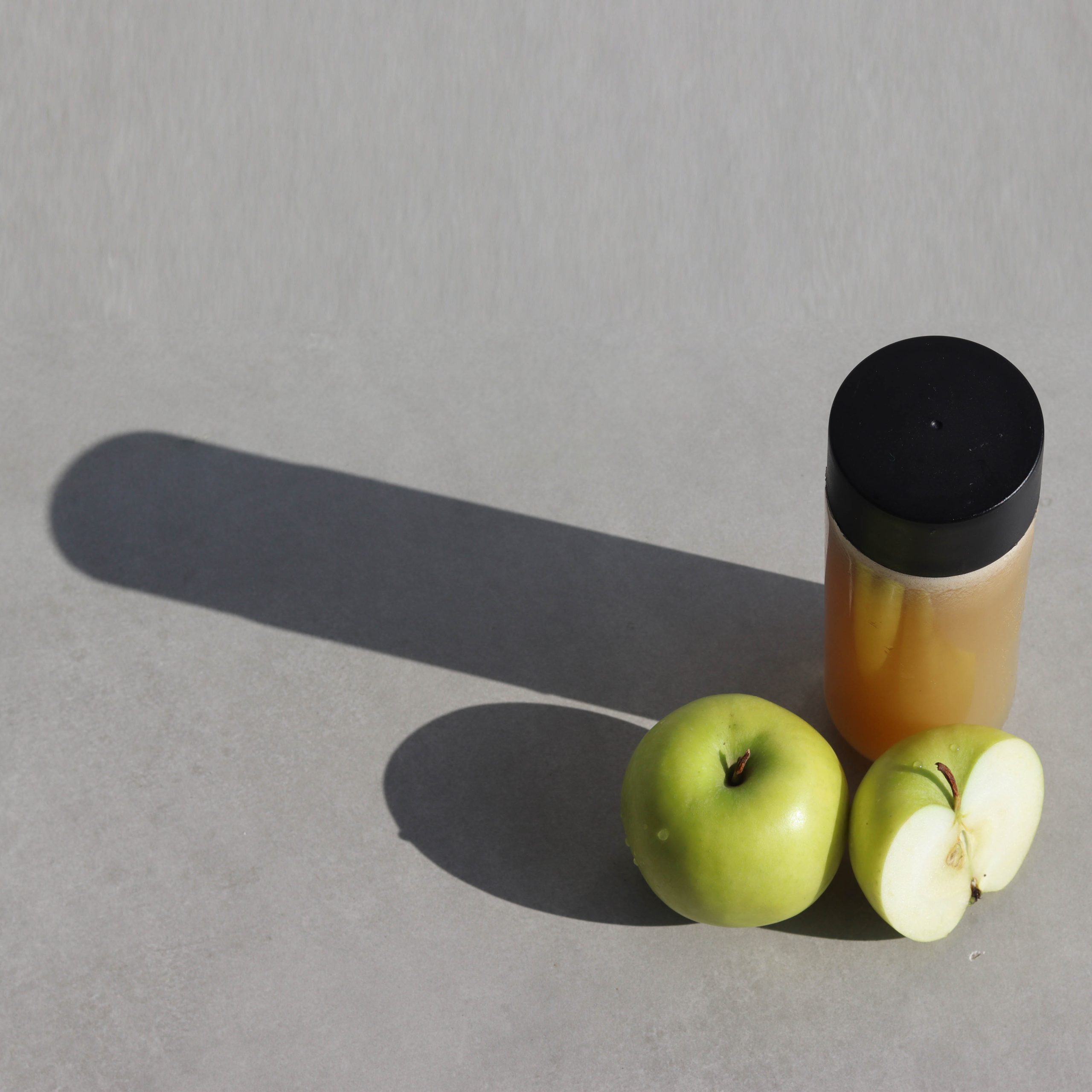 Green Apple Cold press Juice - Image 4