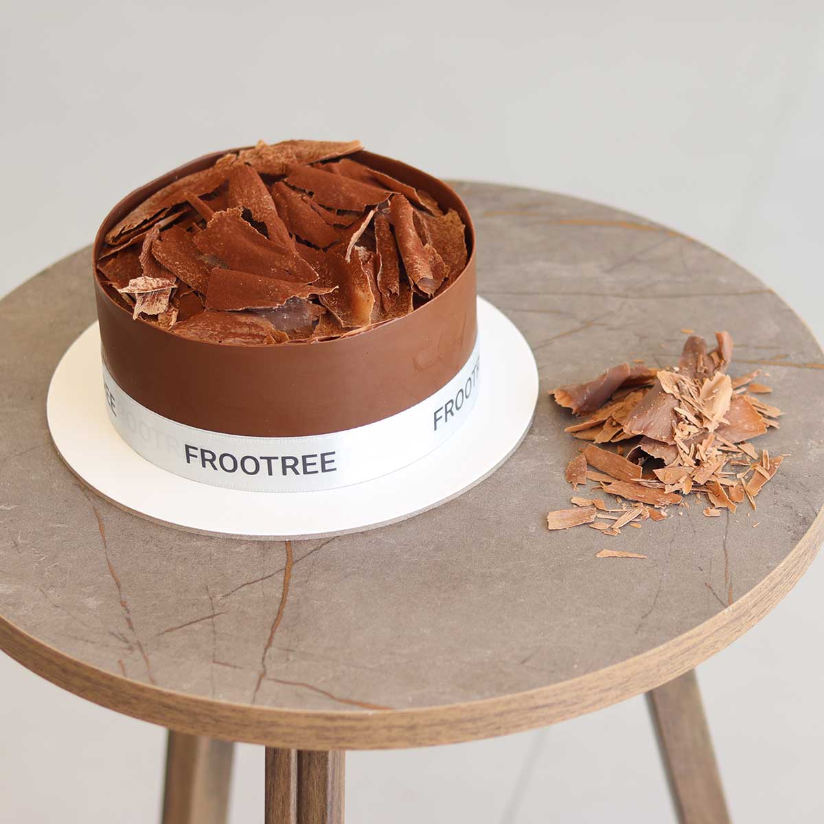 Milk Chocolate Cake - Image 3