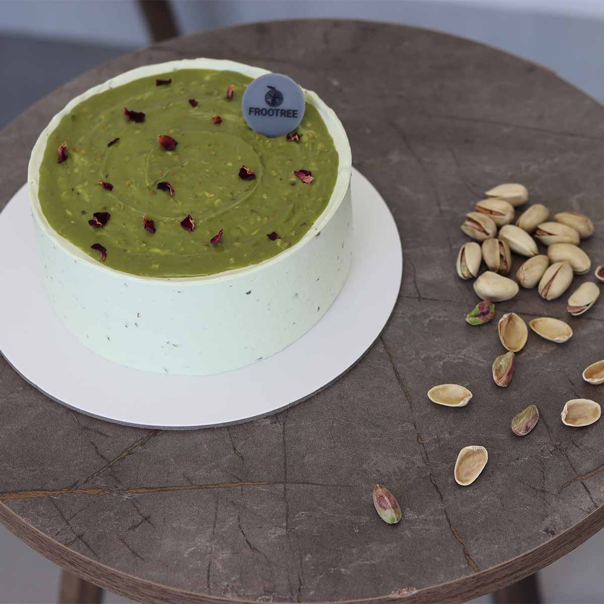 Pistachio cake - Image 2