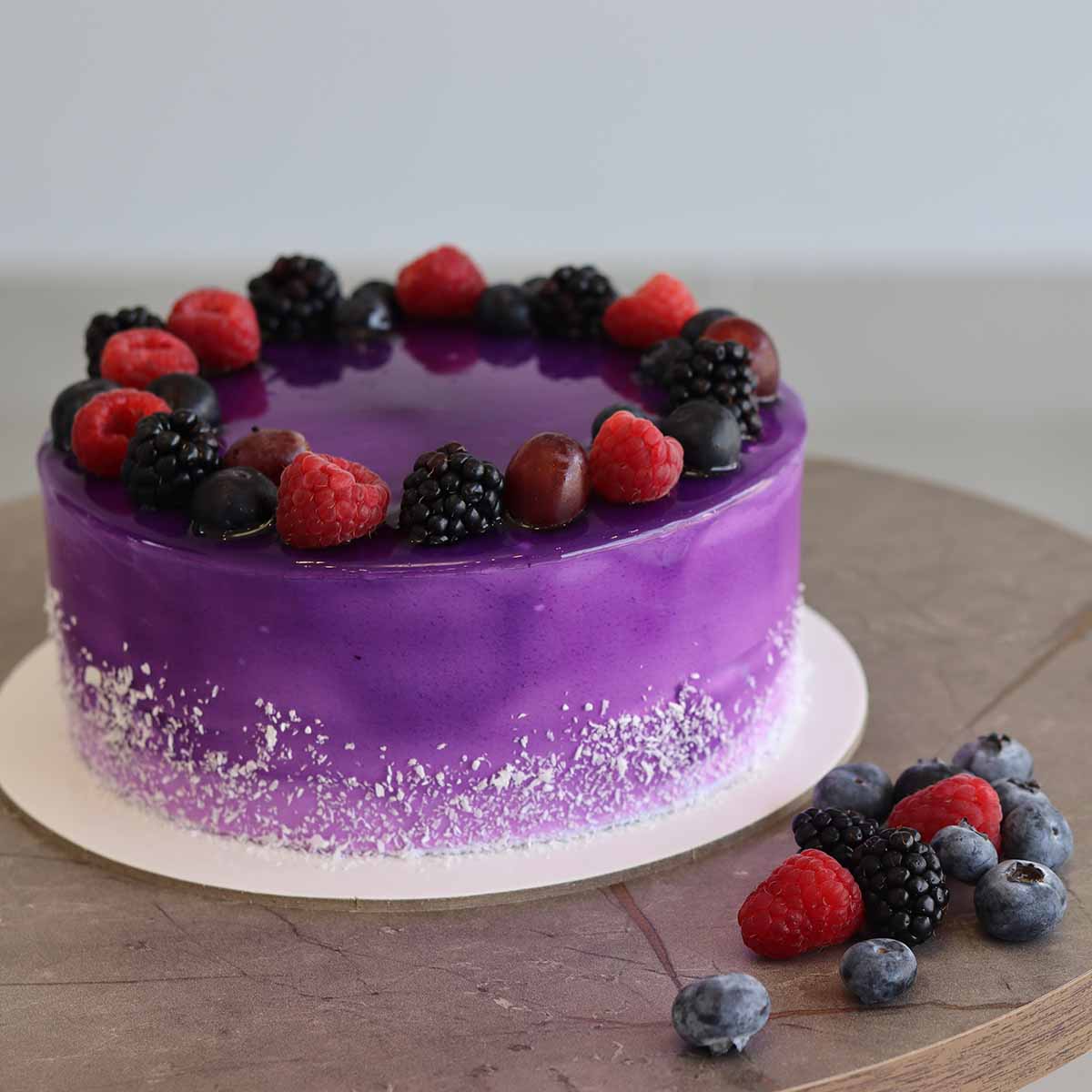 Mix Berry Cake - Image 4