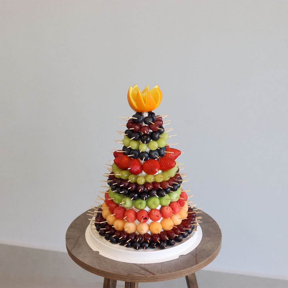 Orange and Berries Pyramid - Image 3