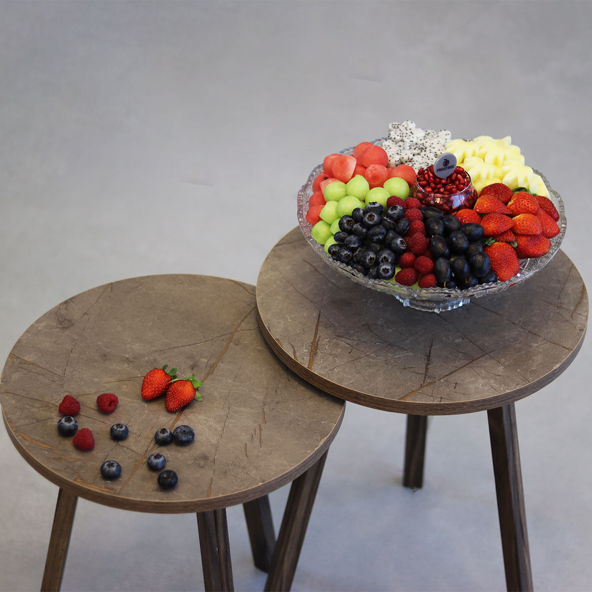Berries Round Vase