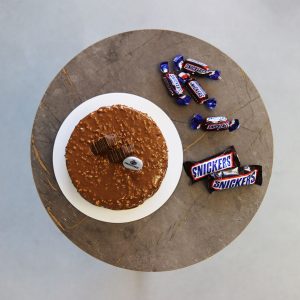 Snickers Cake