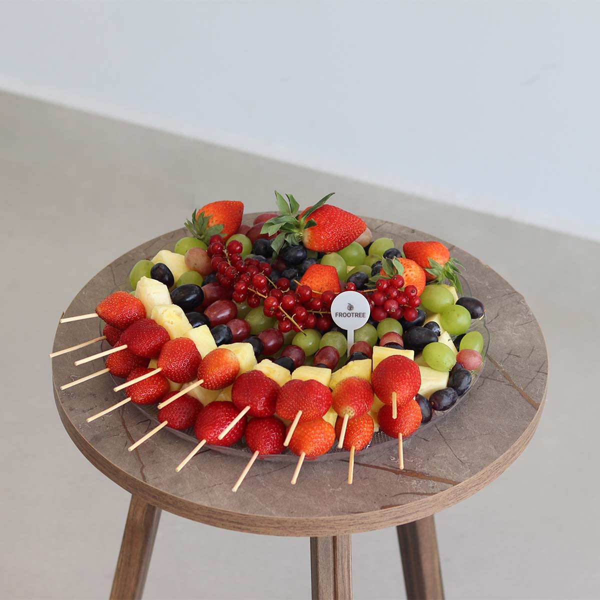 Berries Skewers Plate - Image 2