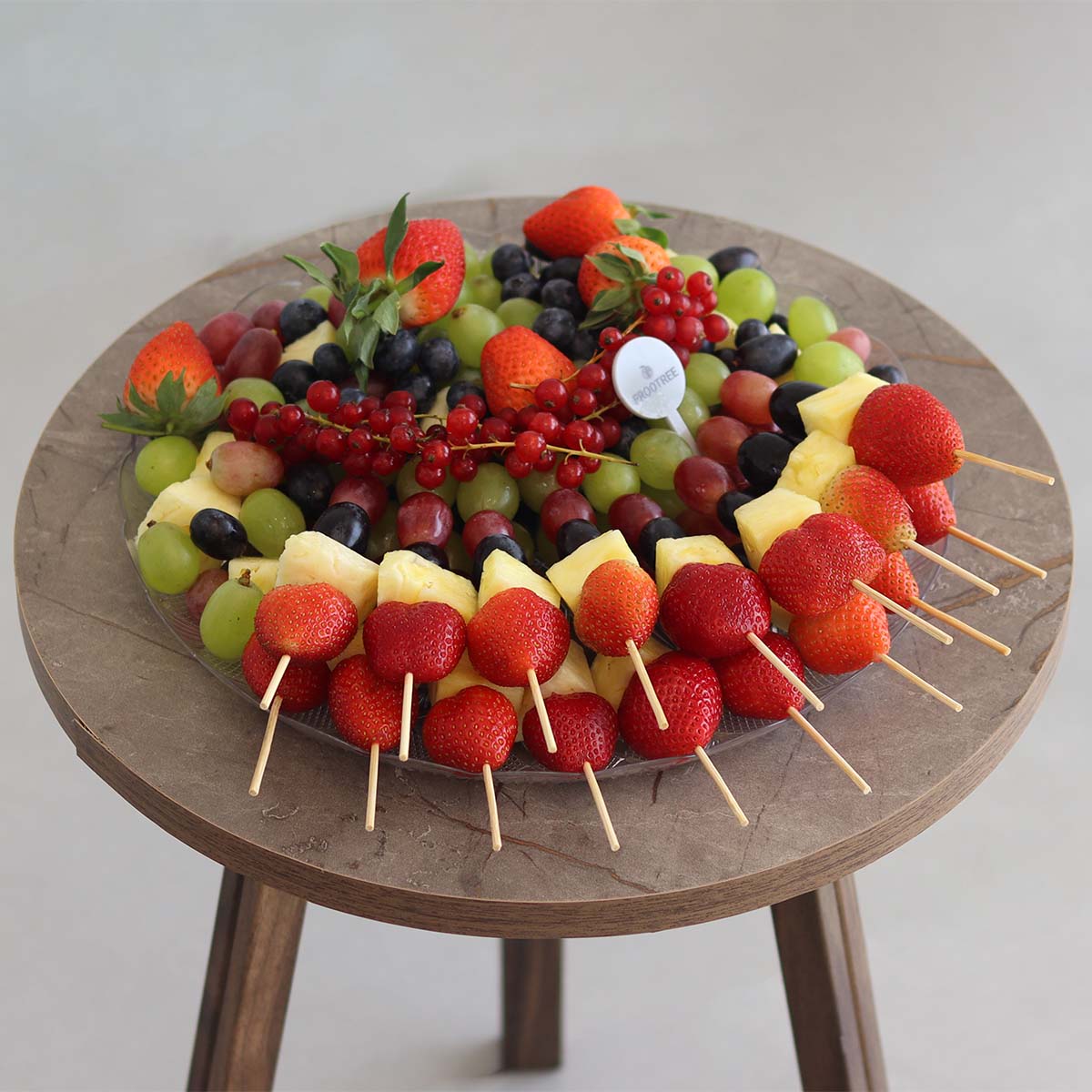 Berries Skewers Plate - Image 3