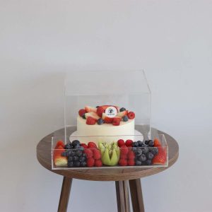 Berries Cake And Berries Box