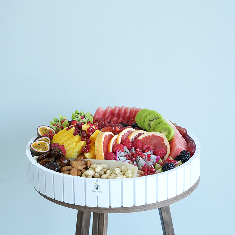 Nuts And Cut Fruits Platter - Image 3