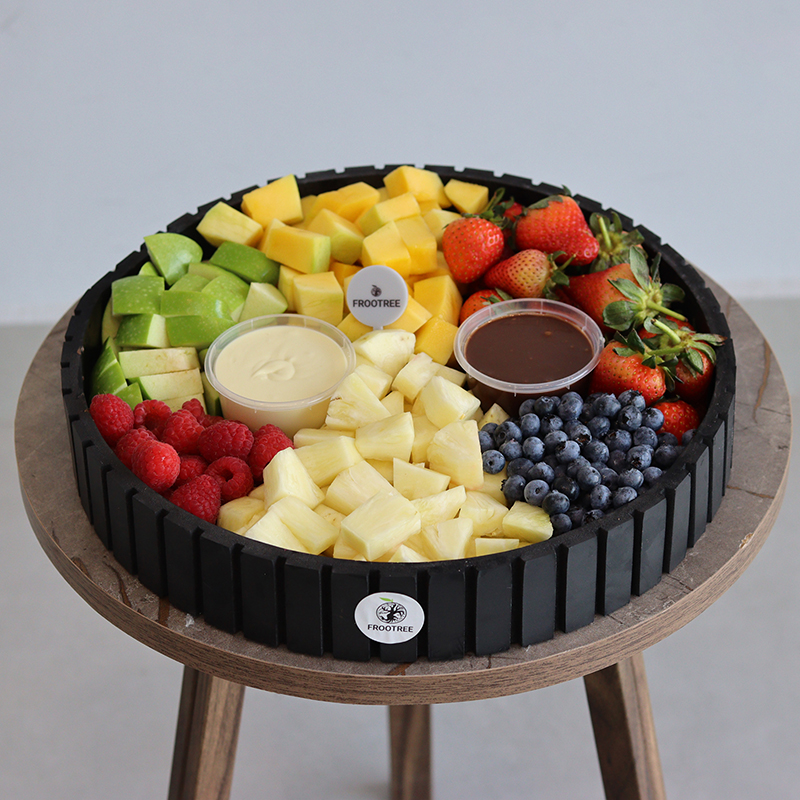 Chocolate With Cut Fruits - Image 2