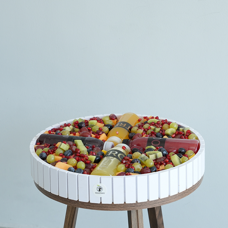 Berries and Juices Tray - Image 3