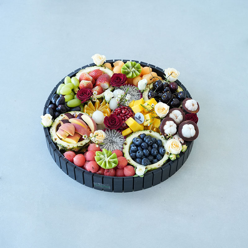 Exotic Berries in Pineapple Cup Platter - Image 3