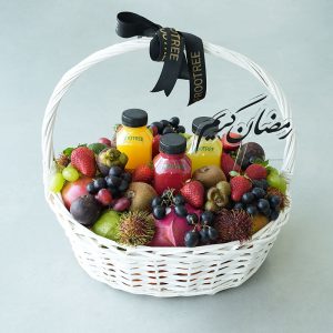 Fruits And Juice Special Basket