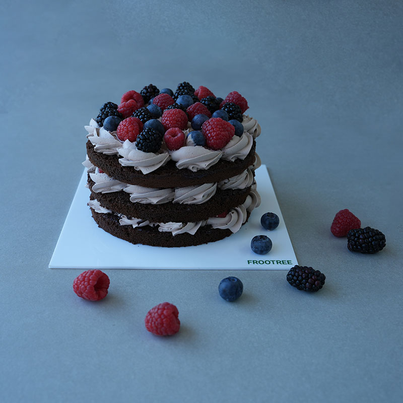 Berries Chocolate Cream Cake - Image 3