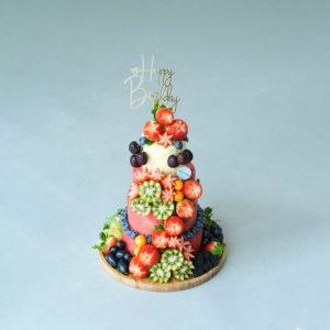 Melon Berries Cake